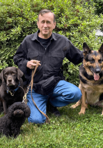 Dave-Sheepdog-257x300-portrait-b9bb51414ac1ad8c5983a7381434cd1f-l9ohyzqk1ein